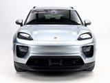 Used 2025 Porsche Macan 4S Electric image 2