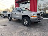 Used 2000 Dodge Dakota 4x4 Quad Cab image 2