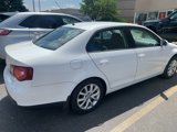 Used 2010 Volkswagen Jetta Limited Edition image 3