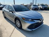 Used 2018 Toyota Camry LE image 4