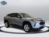 Used 2024 Chevrolet Trax LS w/ Driver Confidence Package image 4