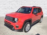 Used 2023 Jeep Renegade Latitude w/ Premium Group image 4