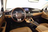 Used 2017 Lexus ES 350 image 2