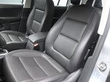 Used 2016 Volkswagen Tiguan S image 2