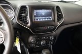 Used 2021 Jeep Cherokee Latitude image 5