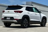 Used 2024 Chevrolet TrailBlazer LT w/ Driver Confidence Package image 3