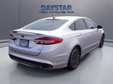 Used 2017 Ford Fusion SE w/ Fusion SE Technology Package image 3