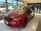 New 2025 Chrysler Pacifica Limited w/ Uconnect Theater Family Group image 3