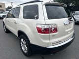 Used 2008 GMC Acadia SLT image 3