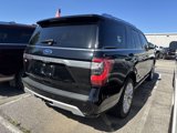Used 2018 Ford Expedition Platinum image 2