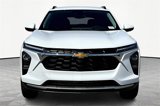 New 2025 Chevrolet Trax LT w/ LT Convenience Package image 2