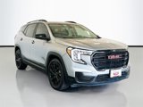 Used 2023 GMC Terrain SLE w/ Driver Convenience Package image 3