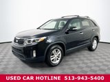 Used 2014 Kia Sorento LX image 2
