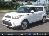 Used 2017 Kia Soul + image 2