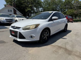 Used 2014 Ford Focus SE w/ Equipment Group 201A image 2