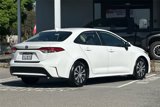 Used 2022 Toyota Corolla LE image 4