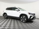 Used 2023 Volkswagen Taos SE image 3