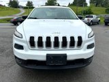 Used 2015 Jeep Cherokee Sport w/ Cold Weather Group image 2
