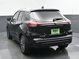 Used 2024 Nissan Kicks SV image 4