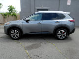 Used 2021 Nissan Rogue SV image 3