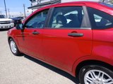 Used 2010 Ford Focus SE image 6