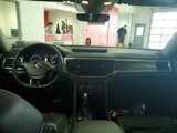 Used 2018 Volkswagen Atlas SEL Premium image 5