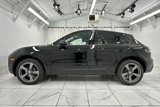 Used 2025 Porsche Macan image 2