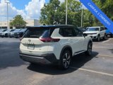 Used 2023 Nissan Rogue SL image 5