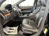 Used 2017 Lincoln MKT AWD image 4