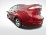 Used 2017 Ford Fiesta SE image 4