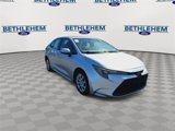 Used 2023 Toyota Corolla LE image 2