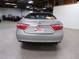 Used 2016 Toyota Camry LE image 4