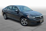 Used 2024 Volkswagen Jetta SE image 2