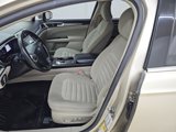 Used 2017 Ford Fusion SE w/ Fusion SE Technology Package image 2