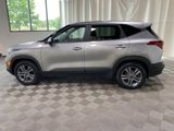 Used 2022 Kia Seltos LX image 4