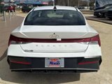 New 2025 Hyundai Elantra SEL image 5