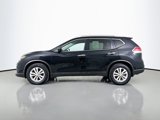 Used 2016 Nissan Rogue SV image 4