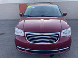 Used 2015 Chrysler Town & Country Touring w/ Driver Convenience Group image 4