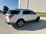 Used 2018 Ford Explorer Limited image 3