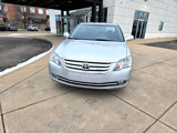 Used 2007 Toyota Avalon XLS image 2