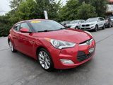 Used 2017 Hyundai Veloster image 4