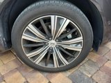 Certified 2023 Volvo XC60 B5 Ultimate w/ Protection Package Premier image 5