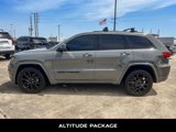 Used 2021 Jeep Grand Cherokee Laredo X image 5