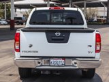 Used 2018 Nissan Frontier SV image 5