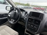 Used 2018 Dodge Grand Caravan SE w/ UConnect Hands-Free Group image 5