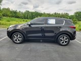 Used 2021 Kia Sportage LX image 2