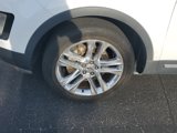 Used 2016 Ford Explorer XLT w/ Equipment Group 202A image 4