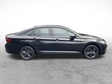 Used 2022 Volkswagen Jetta SE w/ Panoramic Sunroof Package image 4