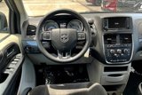 Used 2019 Dodge Grand Caravan SE w/ UConnect Hands-Free Group image 5