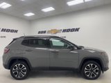 Used 2022 Jeep Compass Limited image 4